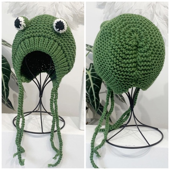 Green Frog Knit Beanie with Long Tassel Ties - Picture 6 of 16